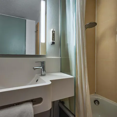 B&B Hôtel Cherbourg Hotel Cherbourg-en-Cotentin