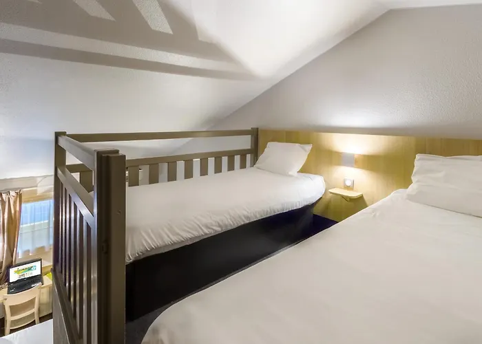 B&B Hotel Cherbourg Hotel