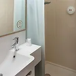 Szálloda B&B Hotel Cherbourg 2*