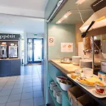 B&B Hotel Cherbourg 2*