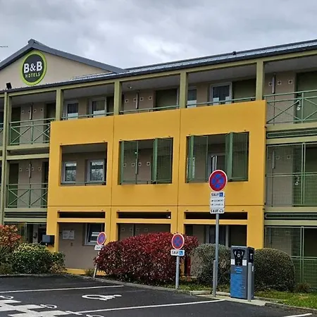 מלון B&B Hotel Cherbourg 2*