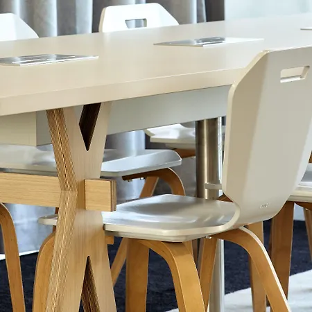 B&B Hotel Cherbourg 셰르부르 앙 코탱탕