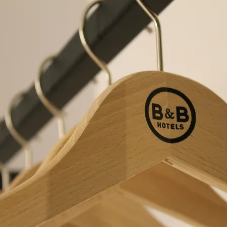 B&B Hotel Cherbourg 2*