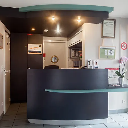 מלון B&B Hotel Cherbourg 2*