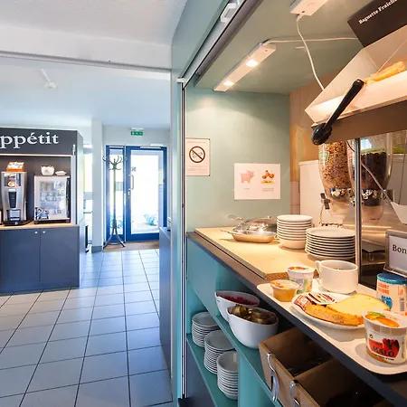 谢尔布尔b&B酒店 2*