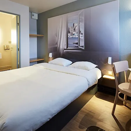 ホテル B＆b オテル シェルブール 2*
